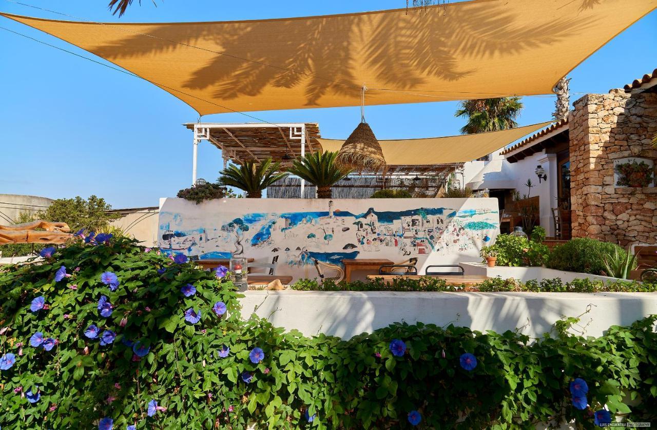 Hostal Illes Pitiüses San Ferran de Ses Roques Extérieur photo